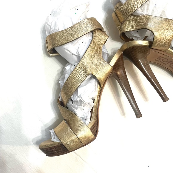 MK Gold Platform Strap Stilettos With Ankle Buckles Size 7 1/2 - Picture 6 of 13